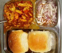 Misal Pav..... Tari is the layer of oil on the surface of the Usal. Purists will never acccept a Usal without Tari.