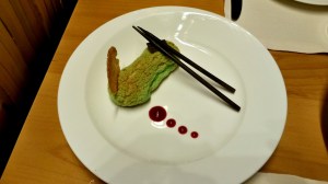 Green tea and Jasmine eclair