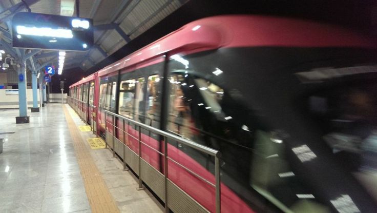 The shiny car with very good airconditioning....