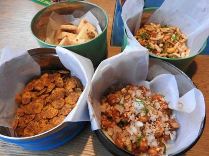 B Desi Sanpada Cafe and Bar